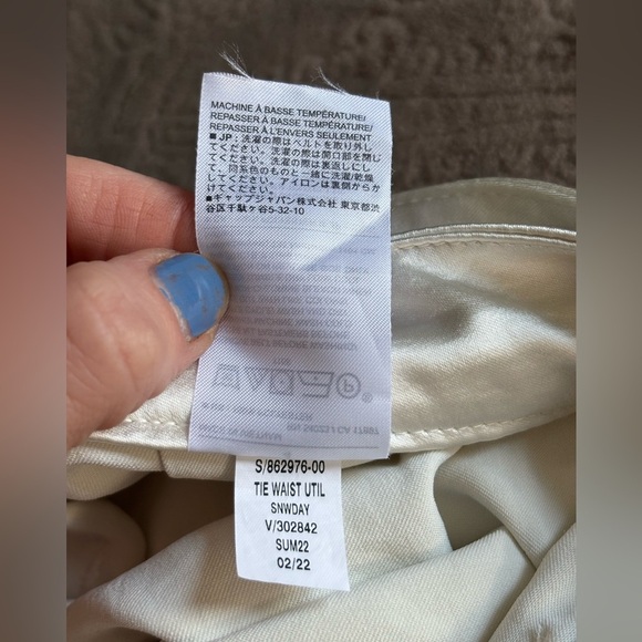 Banana Republic White Cream High Waist Women's Shorts - Picture 5 of 9